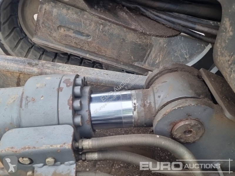 Lopatový nakládač Volvo D