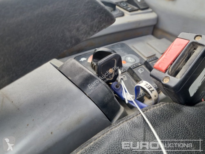 Lopatový nakládač Kubota U55-4