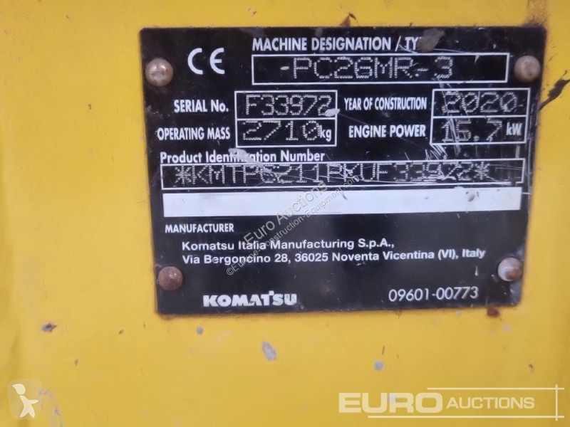 جرافة Komatsu PC26MR-3