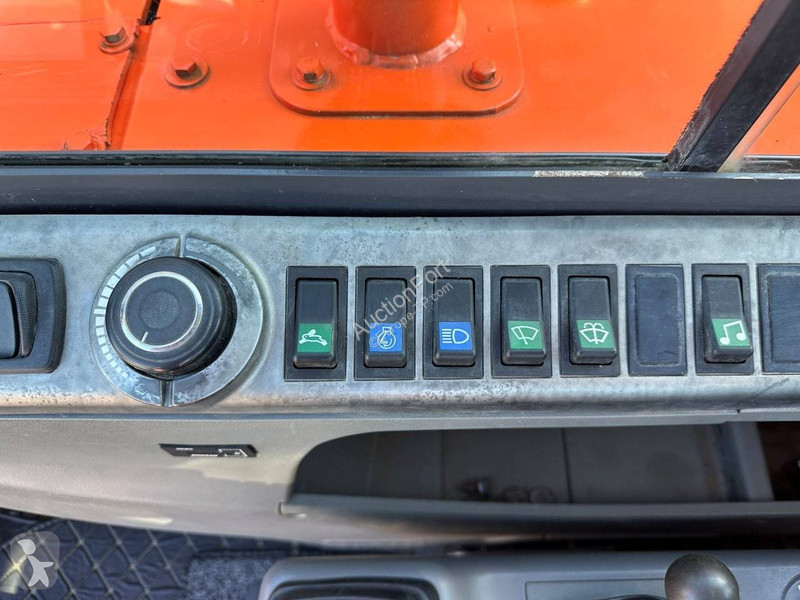 Skovel Doosan -9C