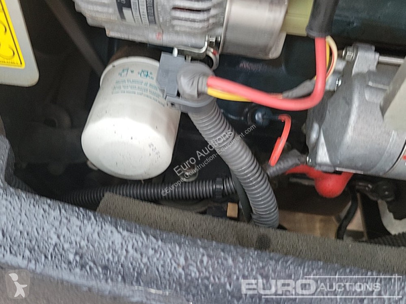 Lopatový nakládač Kubota KX015-4
