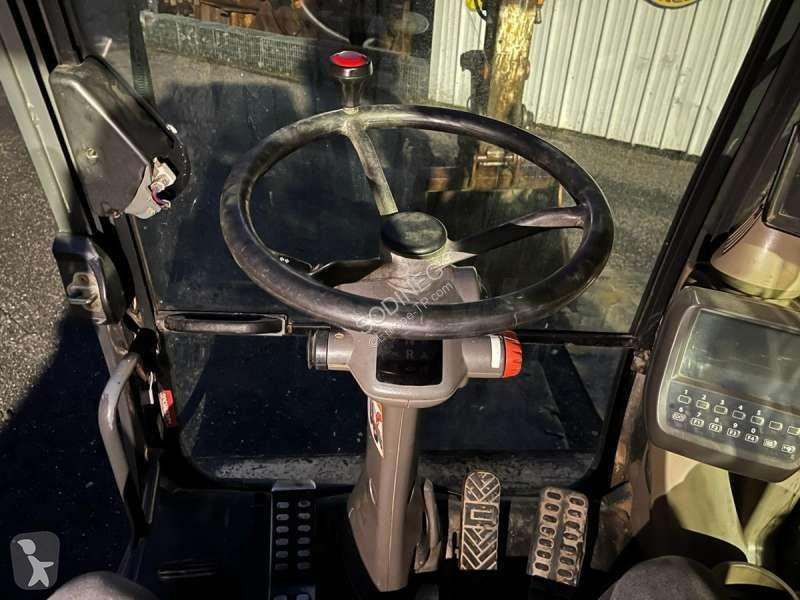 Rýpadlo Hitachi