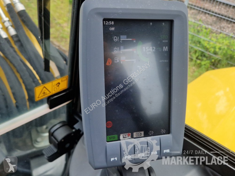 جرافة New Holland E58D
