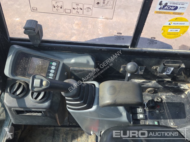 Pelle Yanmar VIO27LW-6