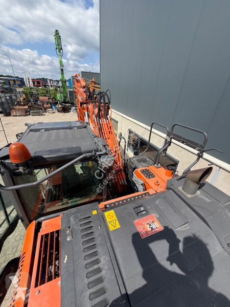 Rýpadlo Hitachi 140 W-6 - 140W - 140