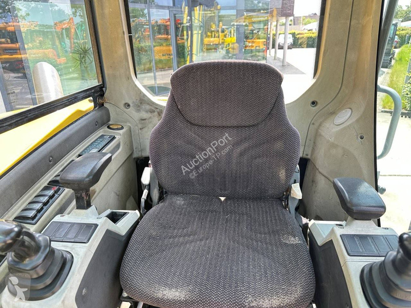Rýpadlo Neuson 50Z3