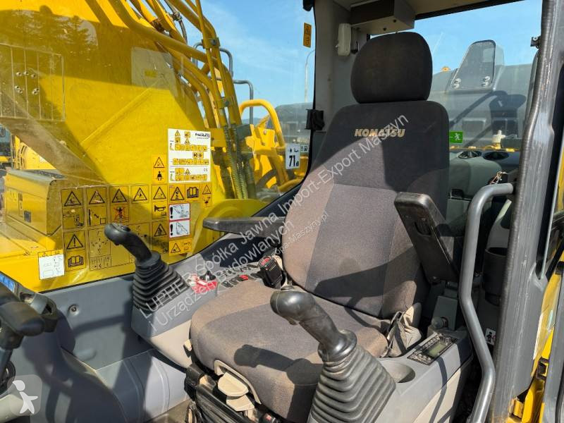 Excavator Komatsu PC360LC-11E0