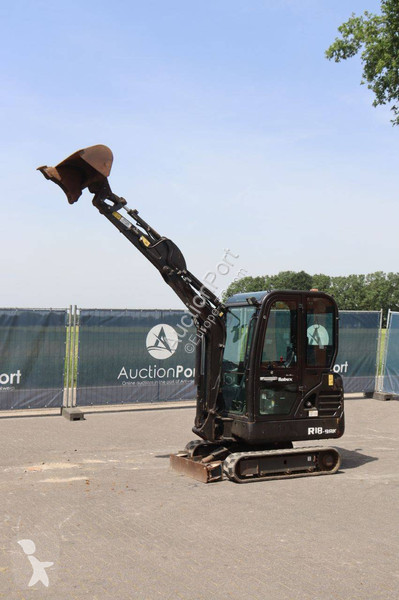 جرافة Hyundai R18-9AK