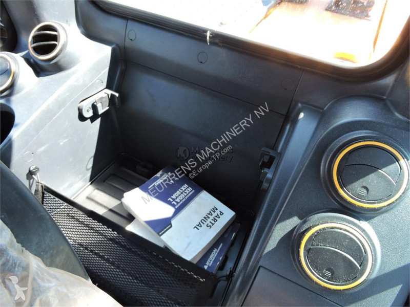 جرافة Hyundai HX160