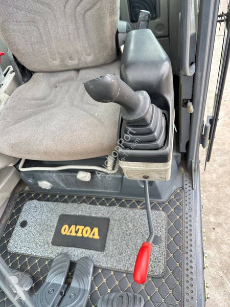 Rýpadlo Volvo EC60C