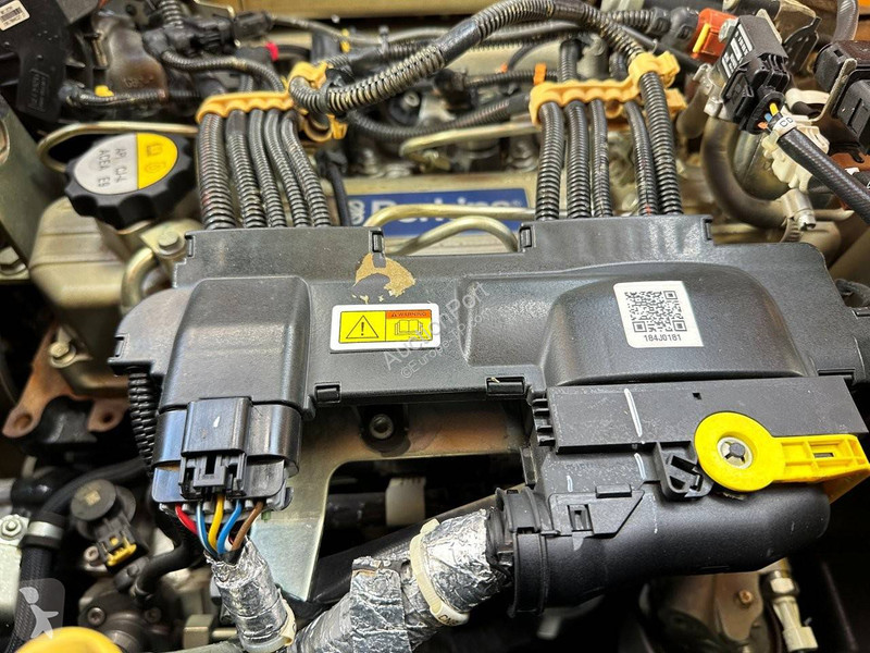جرافة Hyundai HX130 LCR