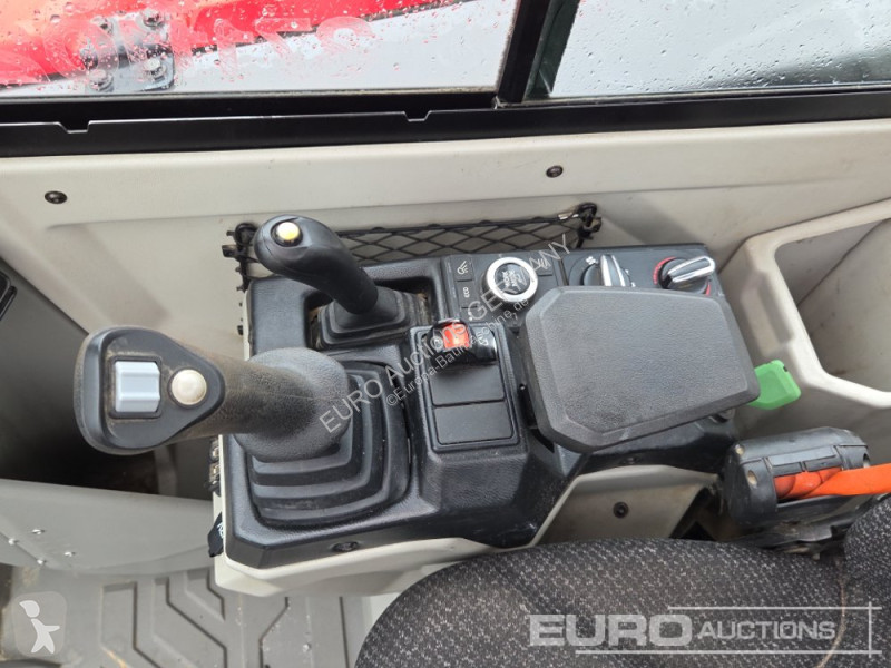 جرافة Volvo ECR50F