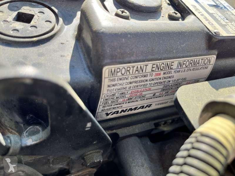 جرافة Komatsu  PC09-1
