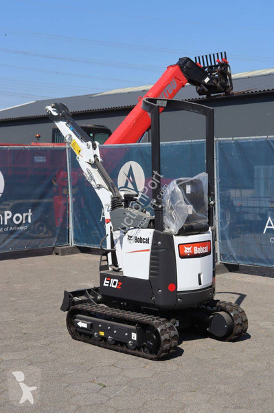 Экскаватор Bobcat Z