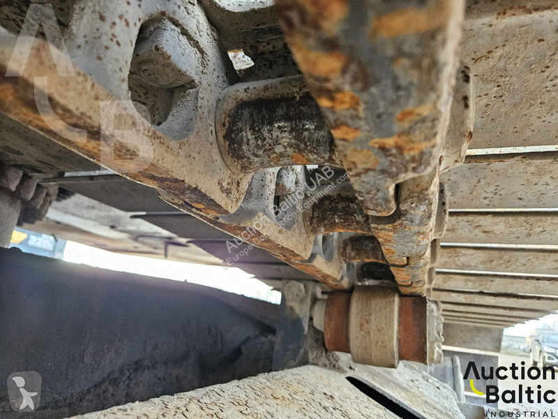 Экскаватор Caterpillar