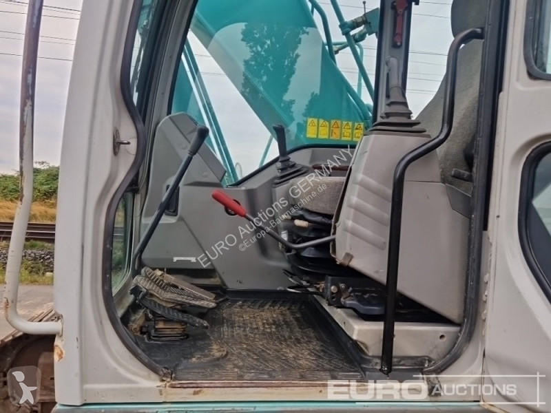 Lopatový nakládač Kobelco SK210-VI
