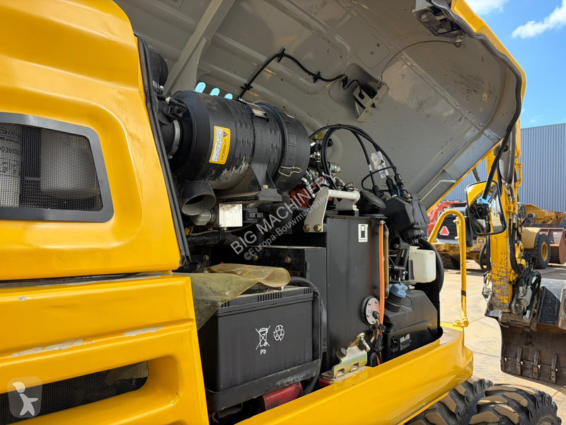 Pelle Takeuchi TB295W-1