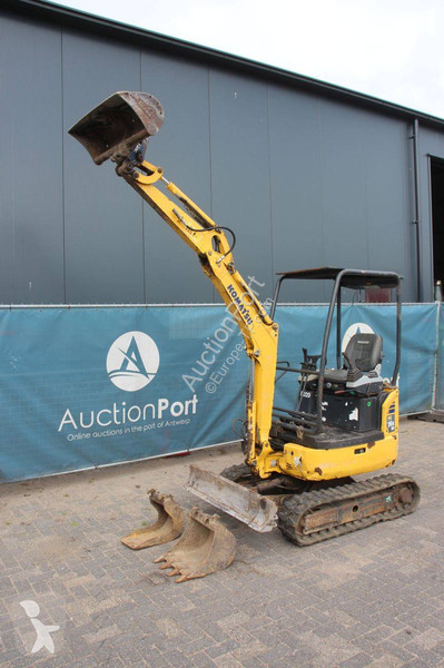 Екскаватор Komatsu PC16R-3HS