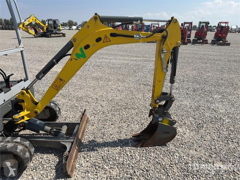 Екскаватор Wacker Neuson E