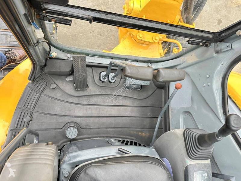 Екскаватор Komatsu