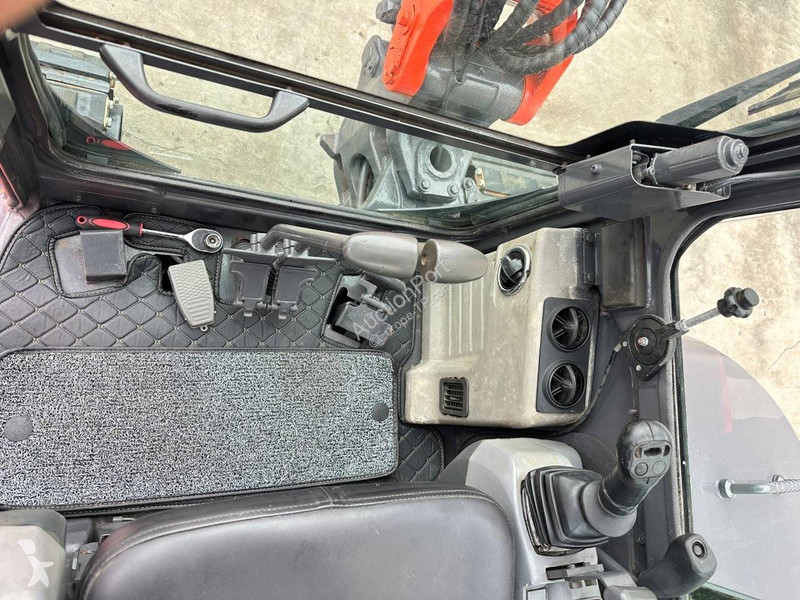 Экскаватор Kubota SZ