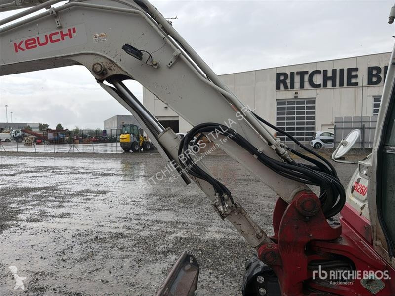 Экскаватор Takeuchi Mini Excavator