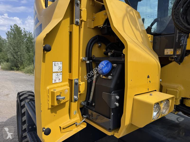 Escavadora Komatsu  PW118MR-11