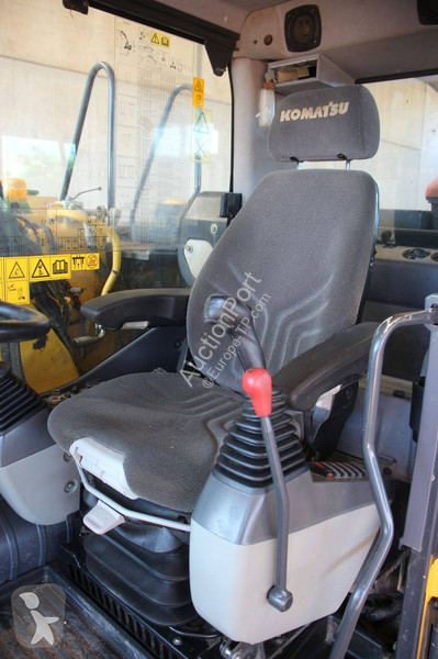 Excavadora Komatsu PW148