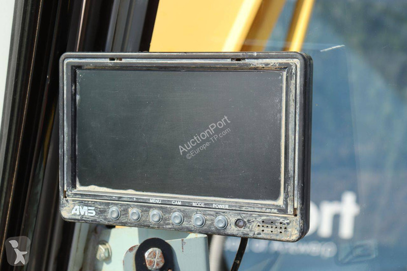 جرافة New Holland Kobelco