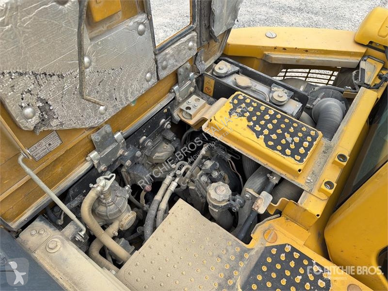 جرافة Komatsu PC 138US-11 Tracked Excavator