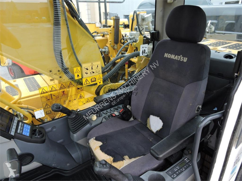 Skovel Komatsu HB215LC / PC210
