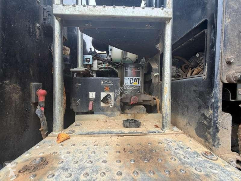 Excavator Caterpillar F