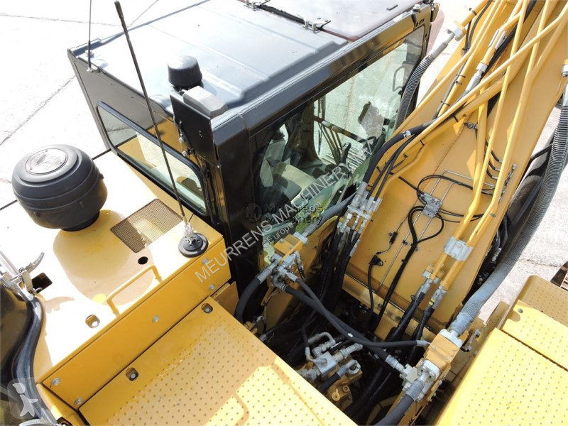 Pelle Caterpillar 330 F