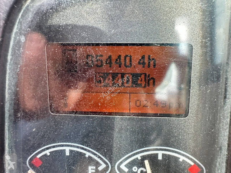 Pelle Volvo EC60C
