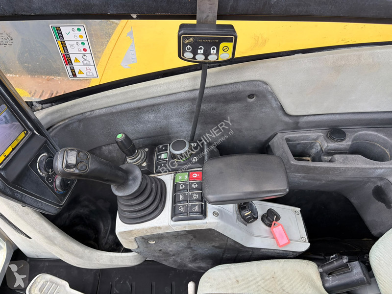 جرافة Wacker Neuson