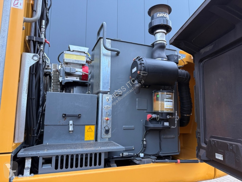 Graafmachine Liebherr LH 26 M - LH 24 M - LH 30 M
