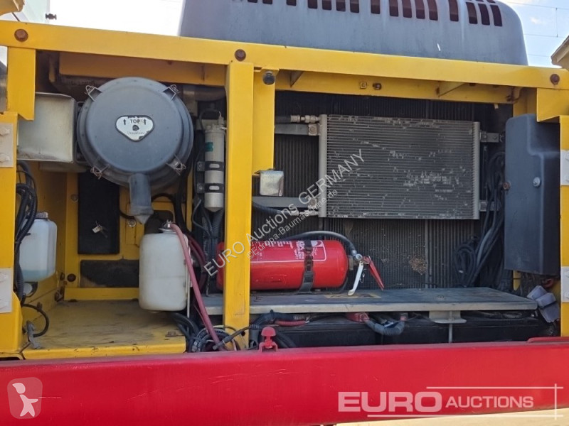 Excavadora New Holland