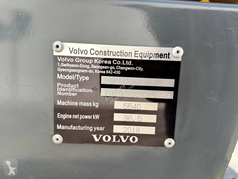 Escavadora Volvo D