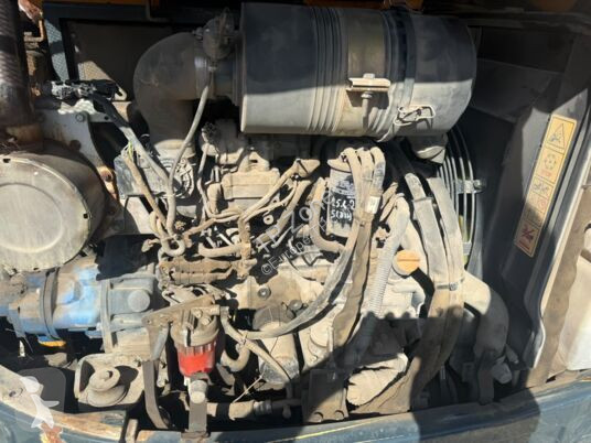 Escavadora Hyundai ROBEX 60CR-9A