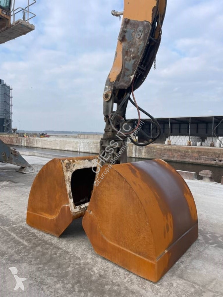 جرافة Liebherr A 944 C HD