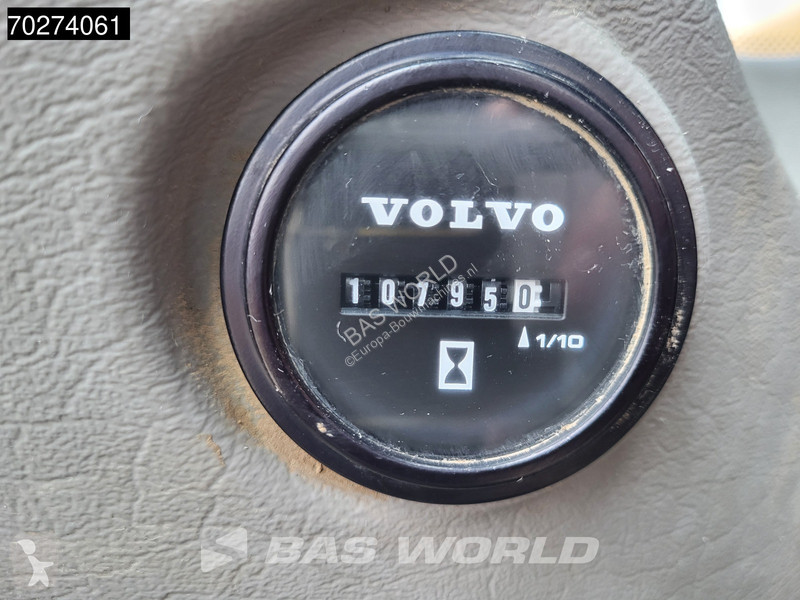 Escavadora Volvo E GERMAN MACHINE
