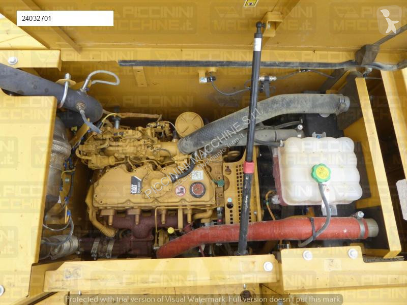 Escavatore Caterpillar