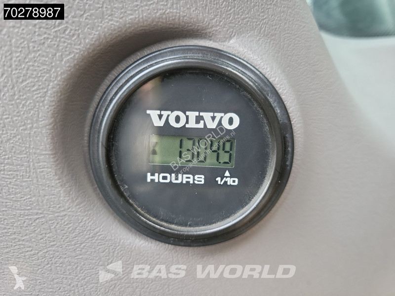 Excavadora Volvo 0 E L