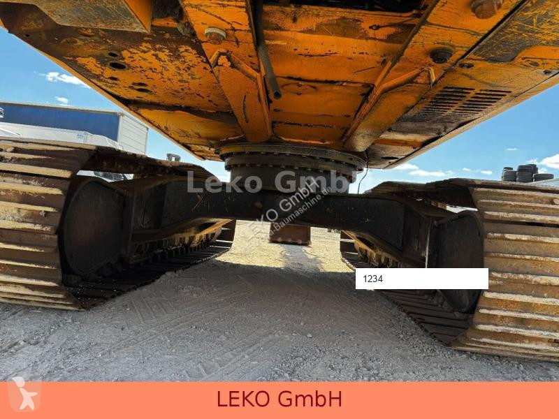 Escavatore Caterpillar JS240NLC
