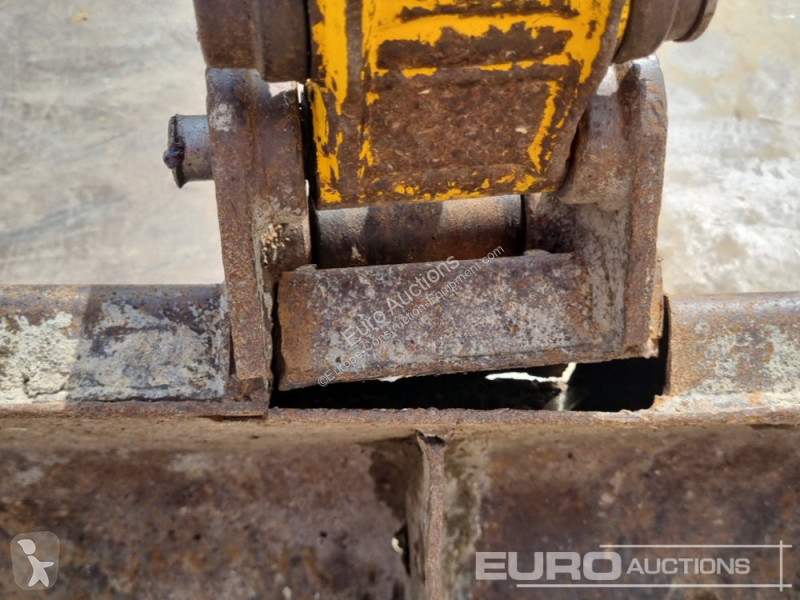 Escavatore JCB CT
