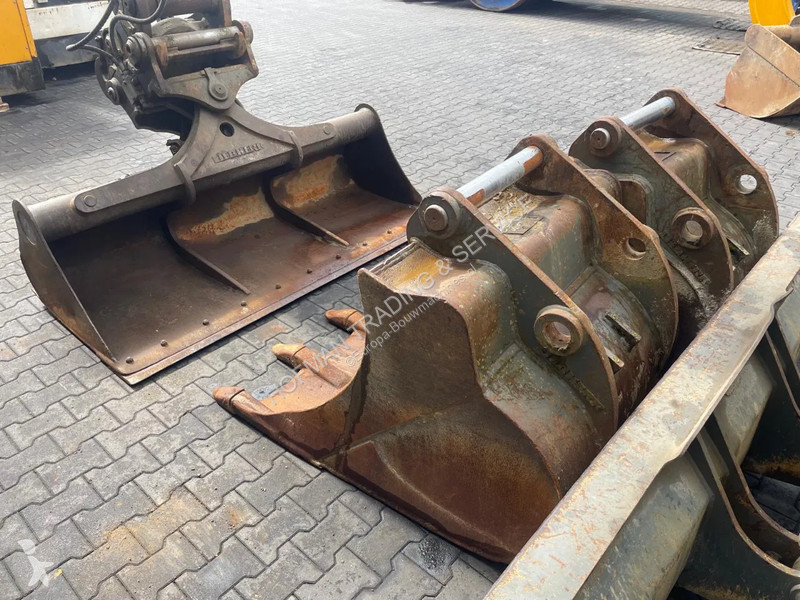 Lopatový nakládač Liebherr Full option