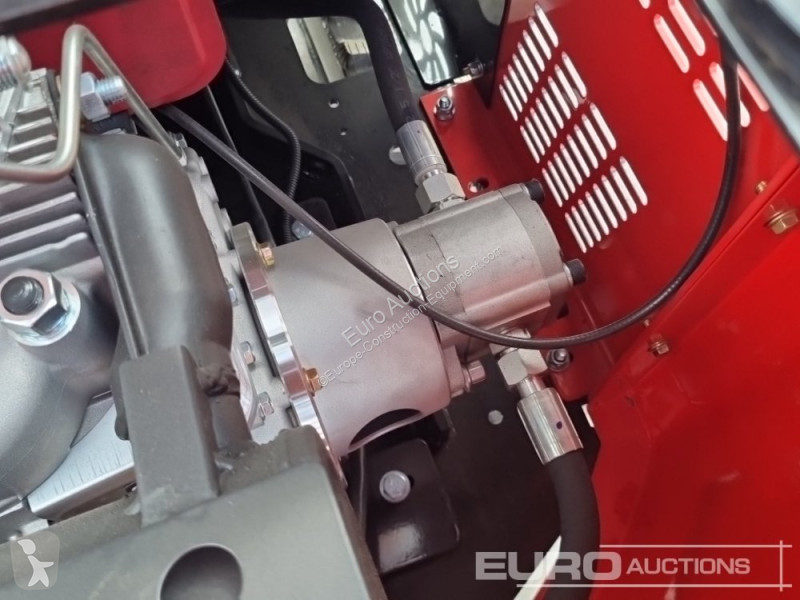 Escavadora JPC HT12
