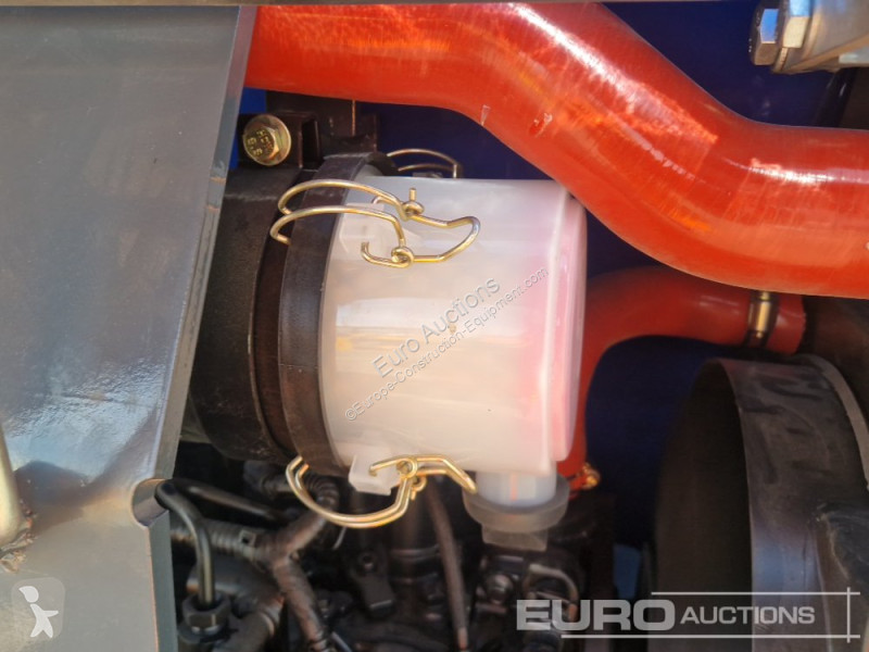 Escavadora JPC HT25