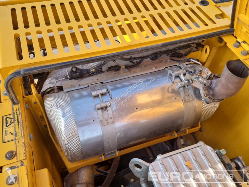 جرافة JCB 220X LC