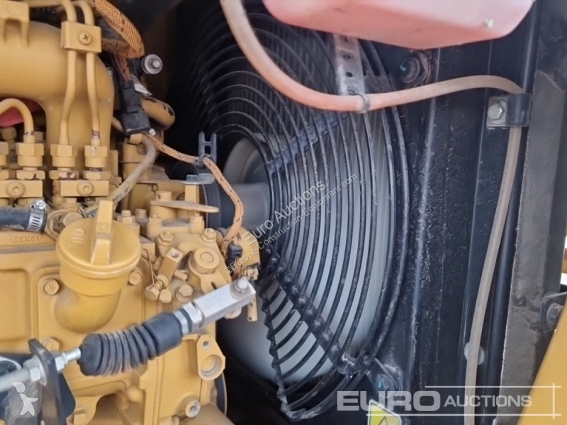 Escavatore Caterpillar 305.5E2